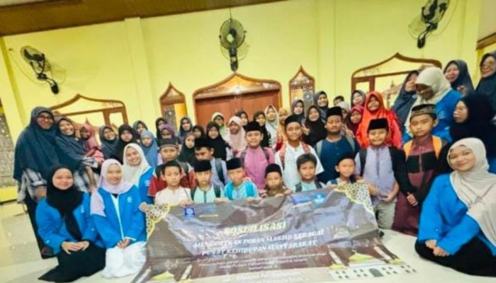Menguatkan Peran Masjid Sebagai Pusat Kehidupan Masyarakat Mahasiswa Manajemen Universitas Bina Sarana Informatika